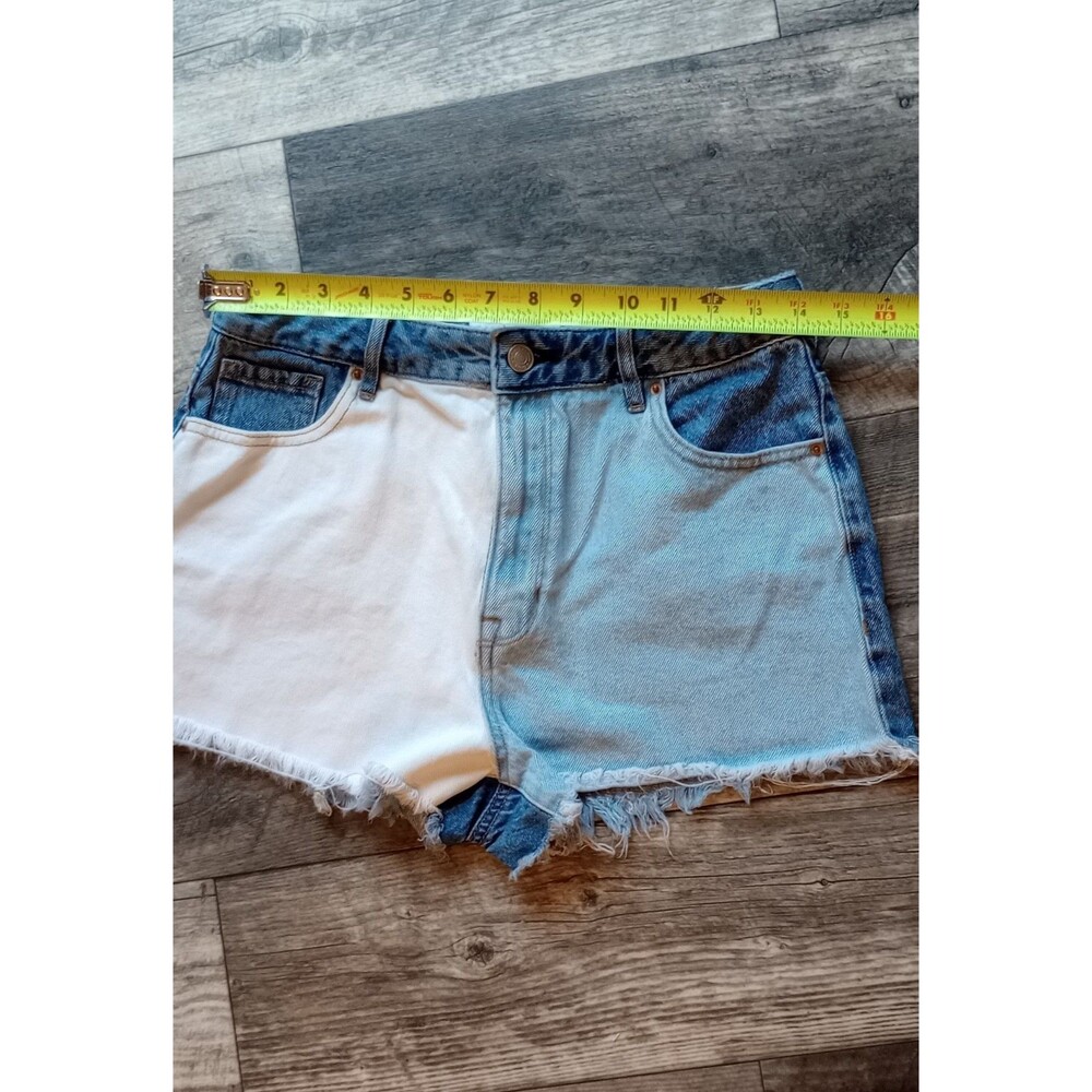 PacSun Women's 28 (Size4) High Rise Festival 2 Tone Colorblock Jean Shorts - Picture 4 of 8